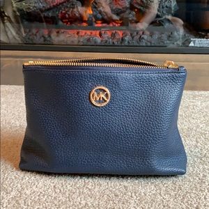 Small Michael Kors pouch